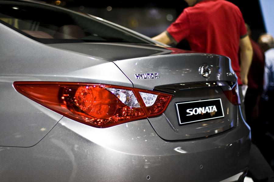  Hyundai Sonata 2010 года  (фото 62 из 162)